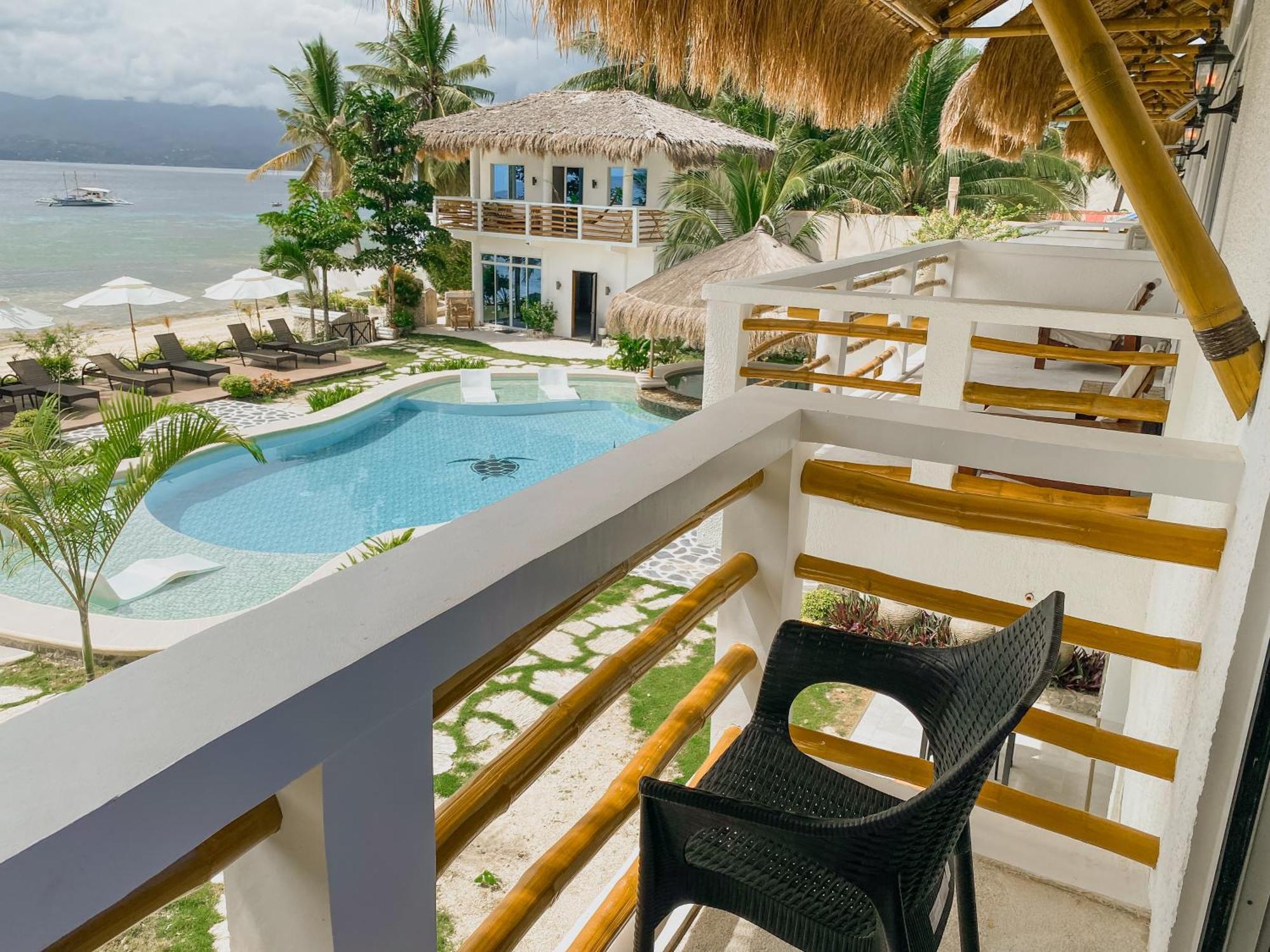 Avila'S Horizon Dive Resort Сантандер Экстерьер фото